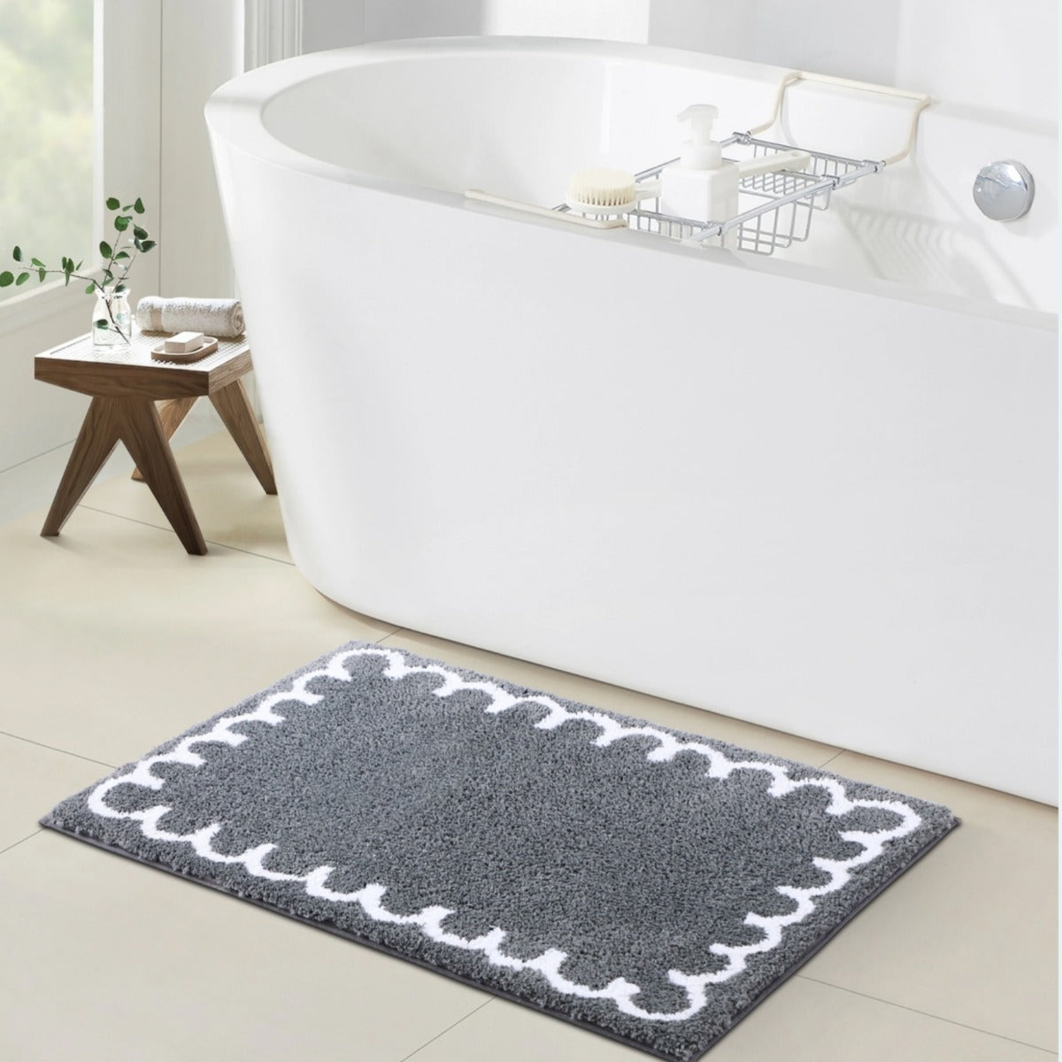 Premium Grey Scalloped Border Bath Mat 1